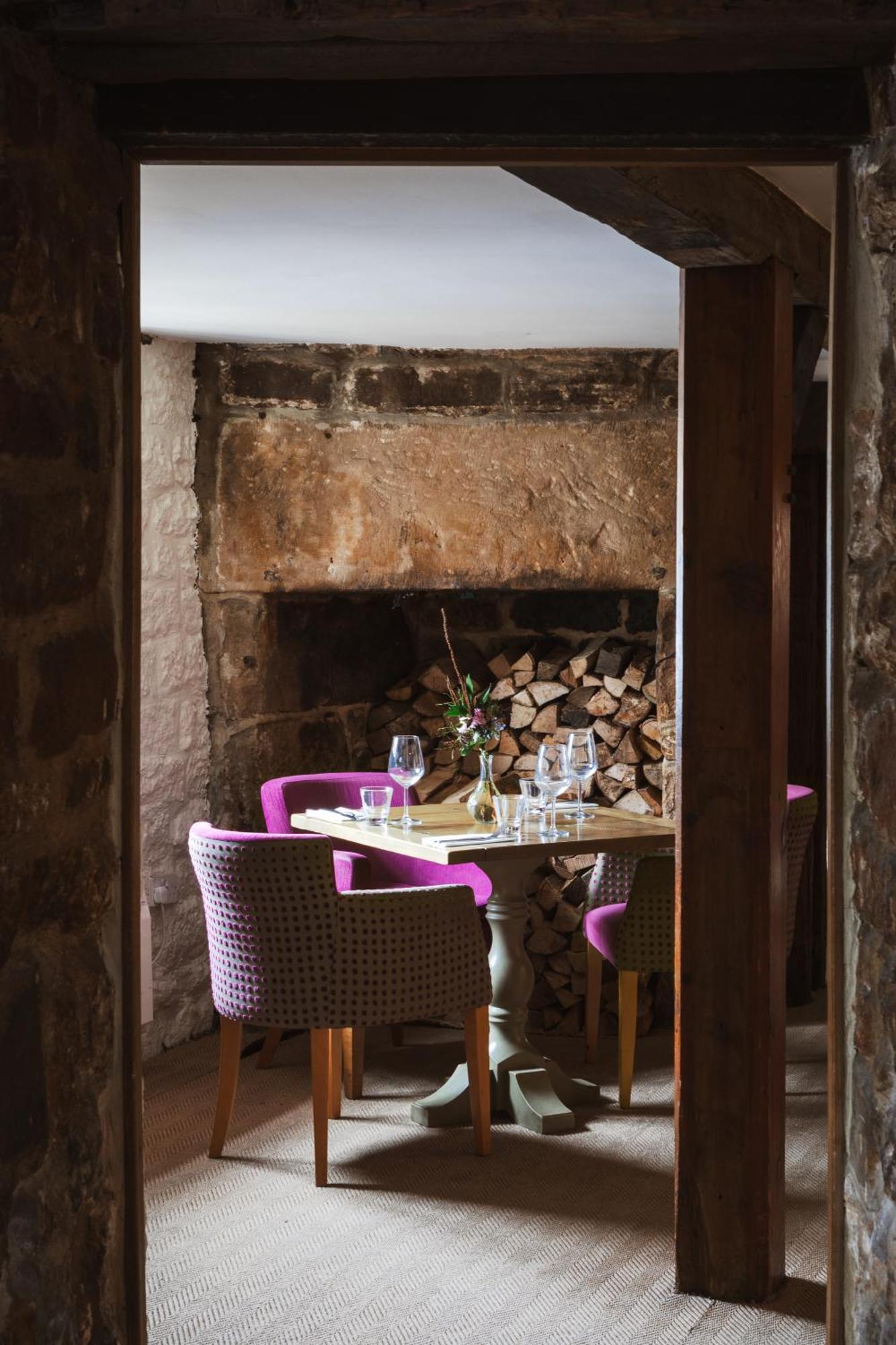 The Beeley Inn - Chatsworth Exterior photo